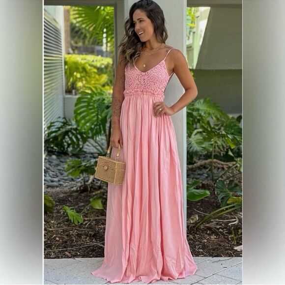 NWT ONCE IN A LIFETIME PINK MAXI DRESSE Size Small - Picture 4 of 16